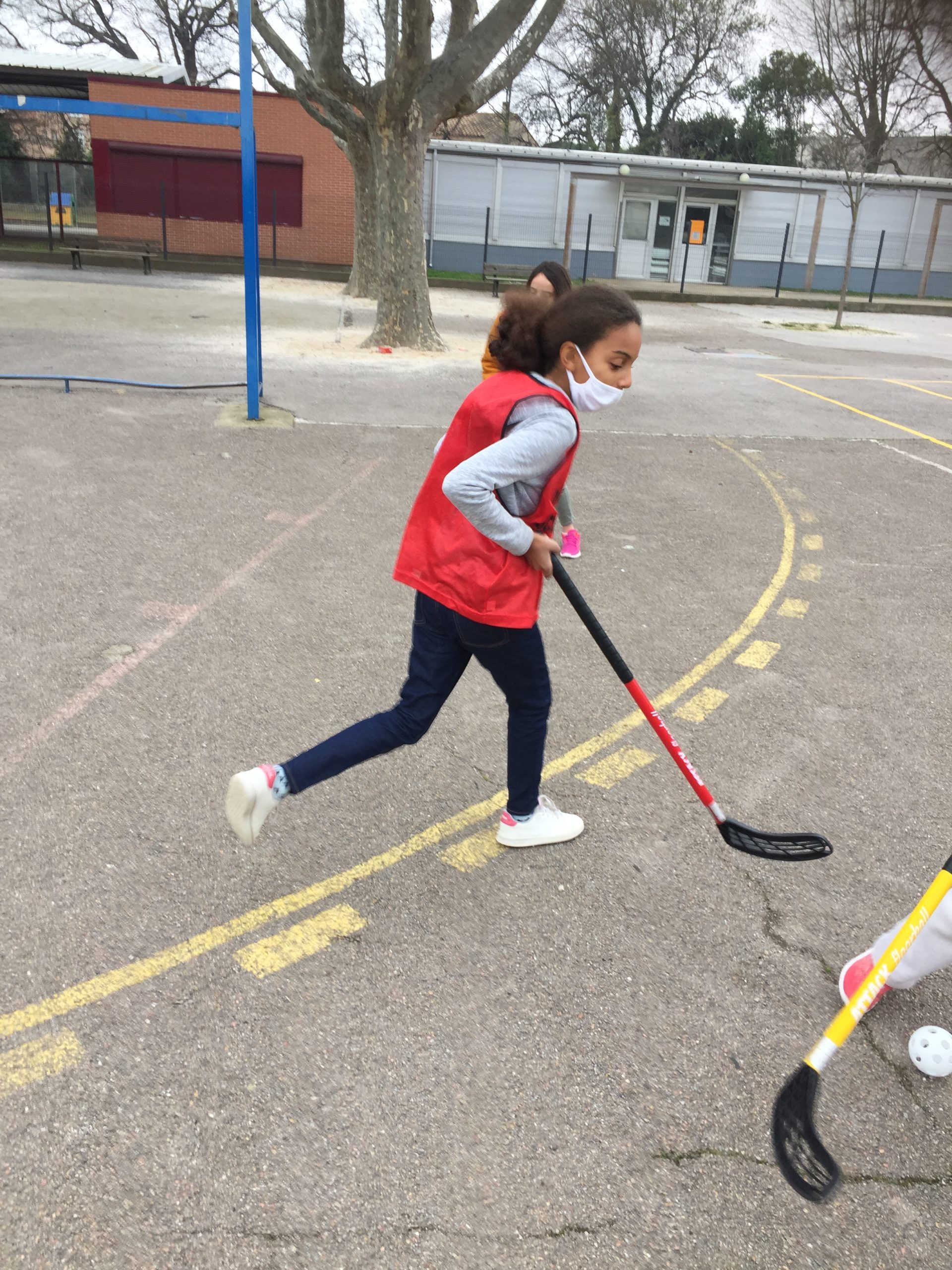 You are currently viewing La découverte du Floorball